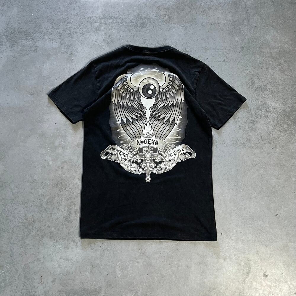 Von Dutch Men's Size Small Black Vintage Wash Angel Graphic T-Shirt